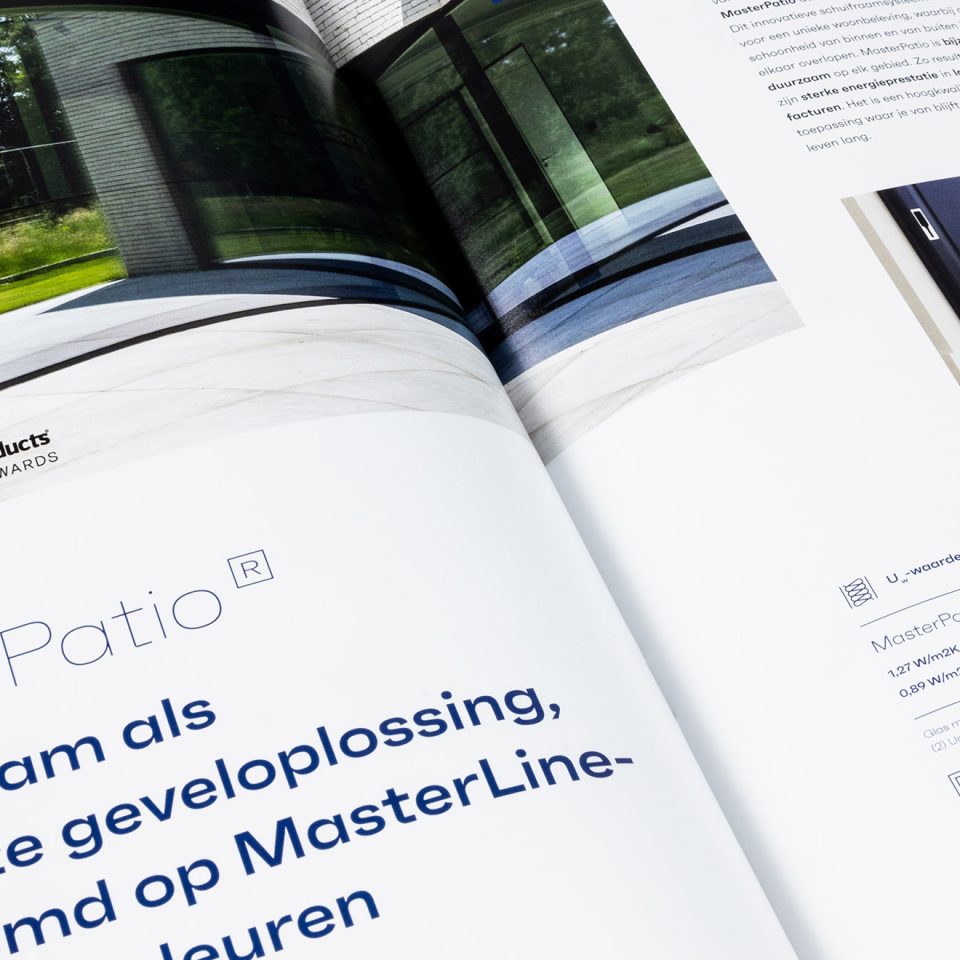 brochure met producten en technische gegevens voor beurzen voor Reynaers aluminium